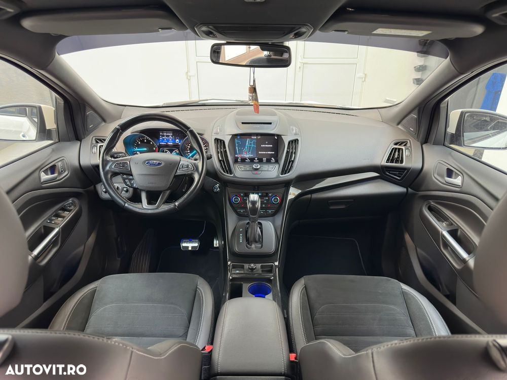 Ford Kuga 2.0 TDCi 4x4 Aut. ST-Line - 6