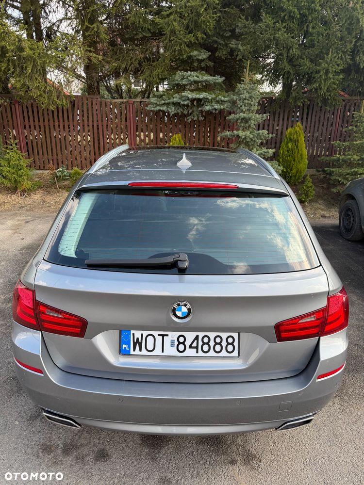BMW Seria 5 525d xDrive Sport-Aut - 6