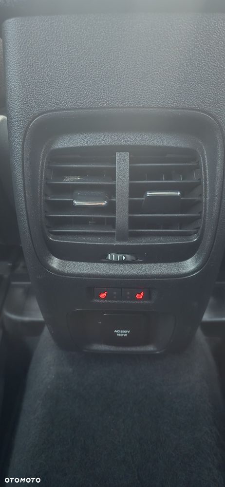Ford Kuga 2.0 EcoBlue Hybrid TITANIUM - 12