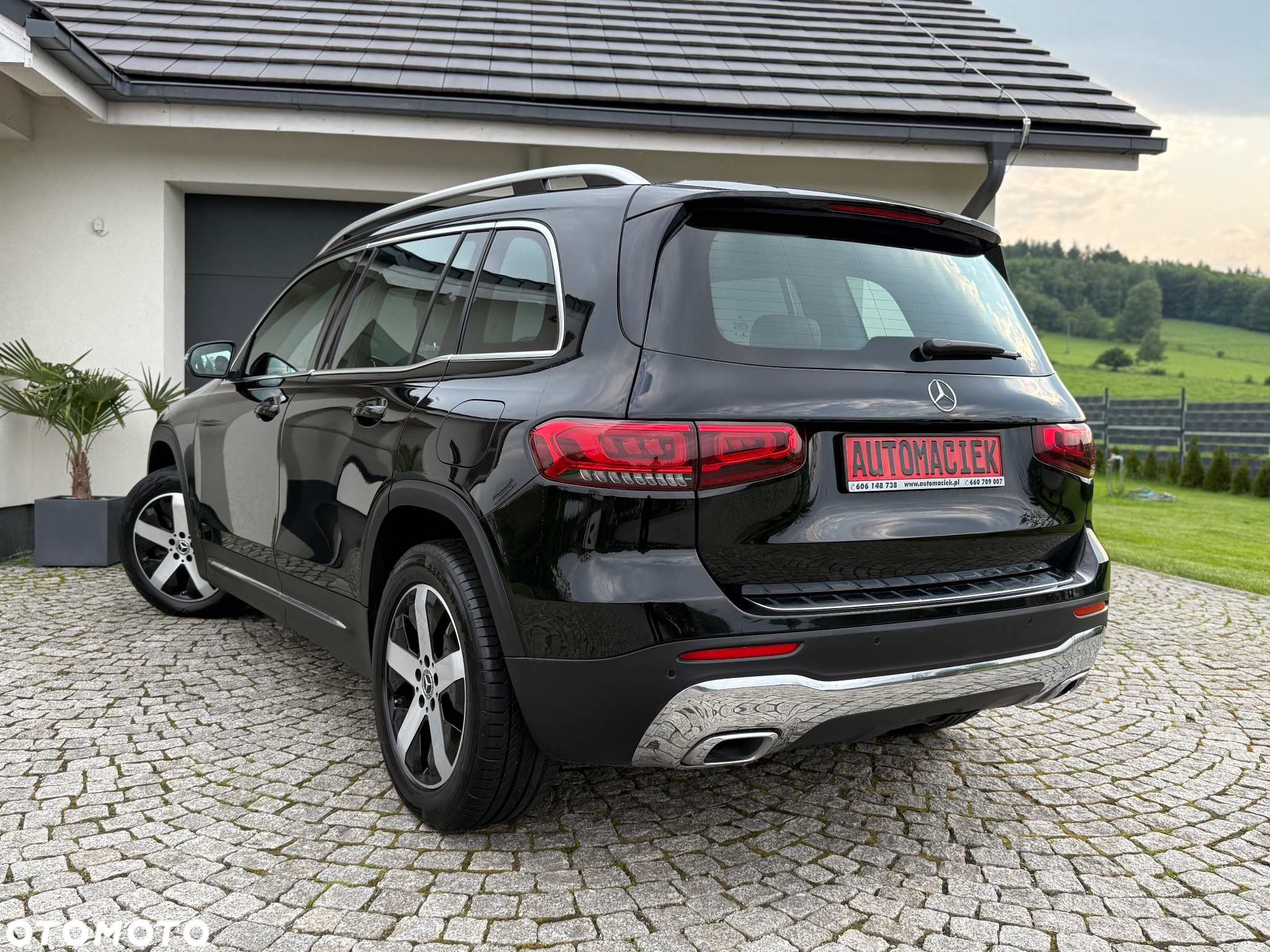 Mercedes-Benz GLB 200 d 8G-DCT Progressive - 11