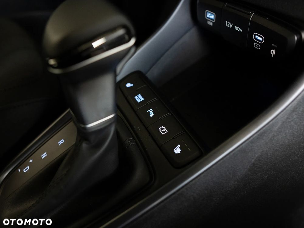 Hyundai i20 1.0 T-GDi Smart DCT - 27