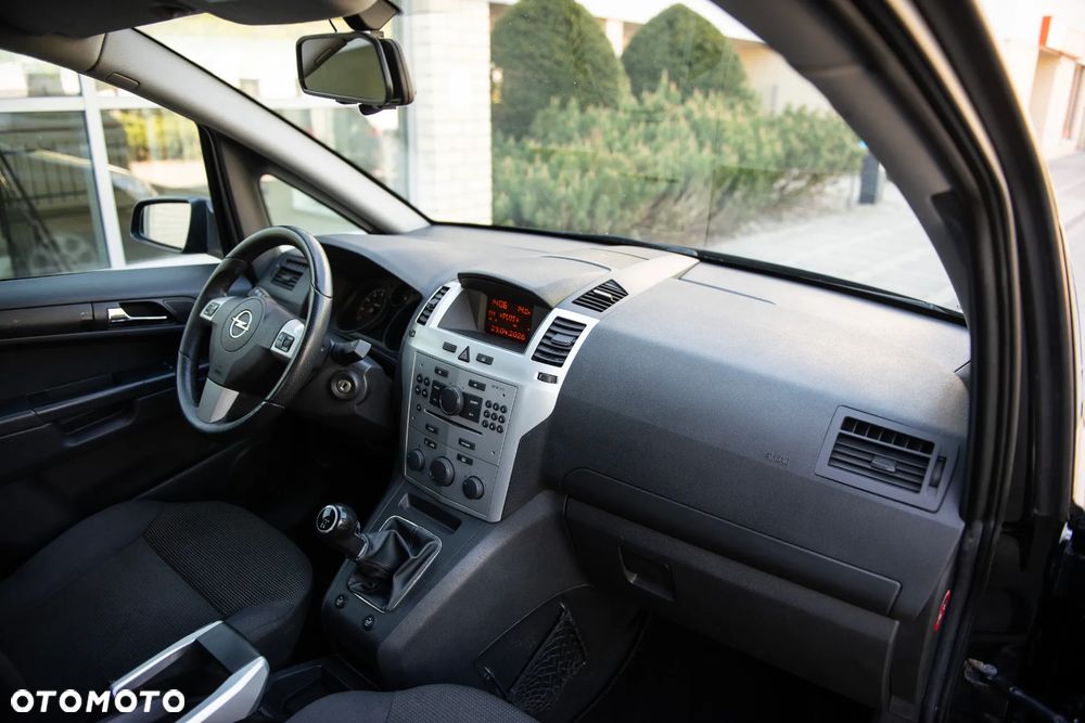 Opel Zafira 1.6 EcoFLEX Edition 111 Jahre - 28