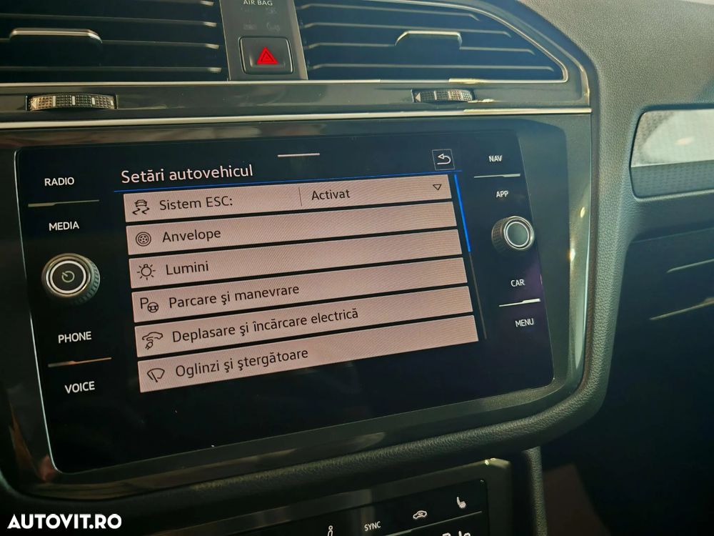 Volkswagen Tiguan 1.4 eHybrid OPF DSG Life - 29