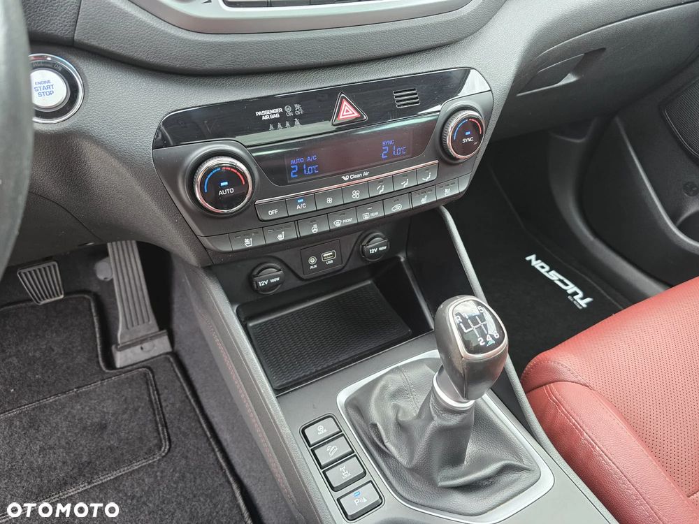 Hyundai Tucson 1.6 T-GDI Comfort 4WD - 29