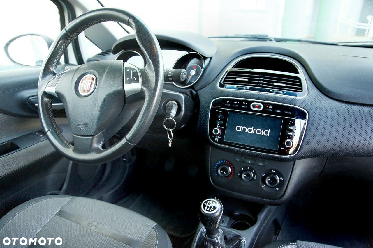 Fiat Punto 1.4 Multiair Lounge S&S - 11