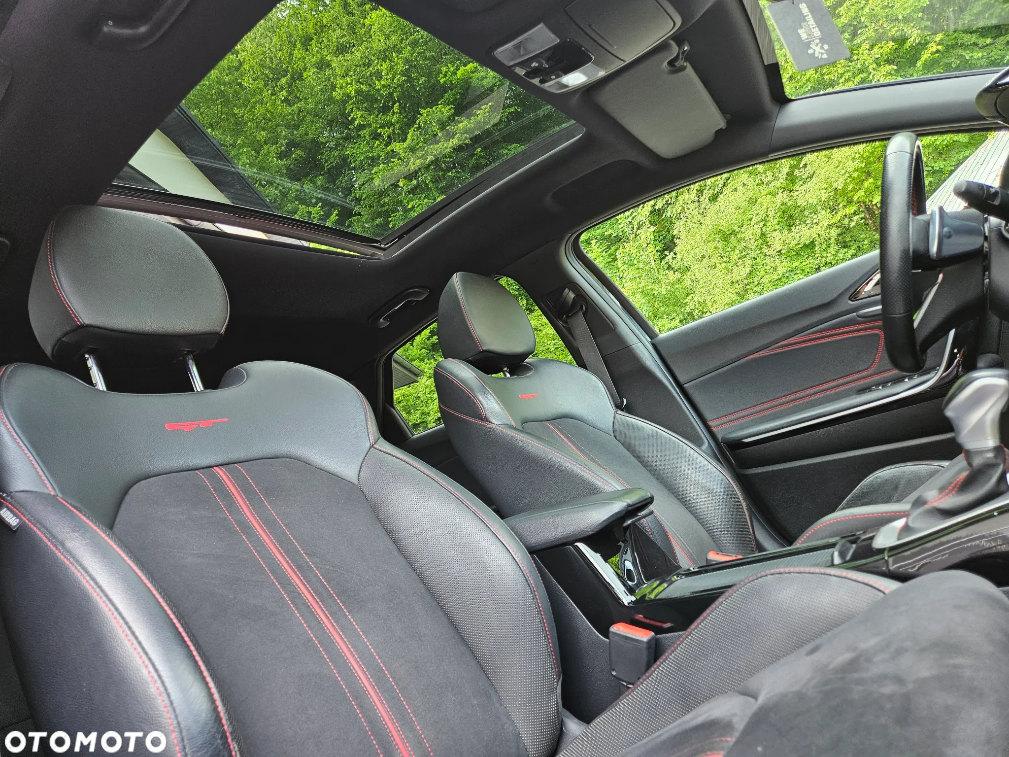 Kia ProCeed 1.6 T-GDI GT DCT - 12