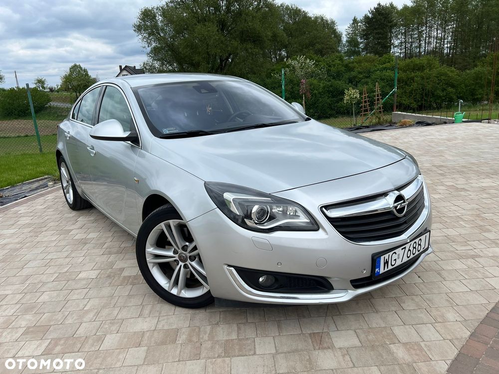 Opel Insignia 2.0 T Cosmo 4x4 - 16