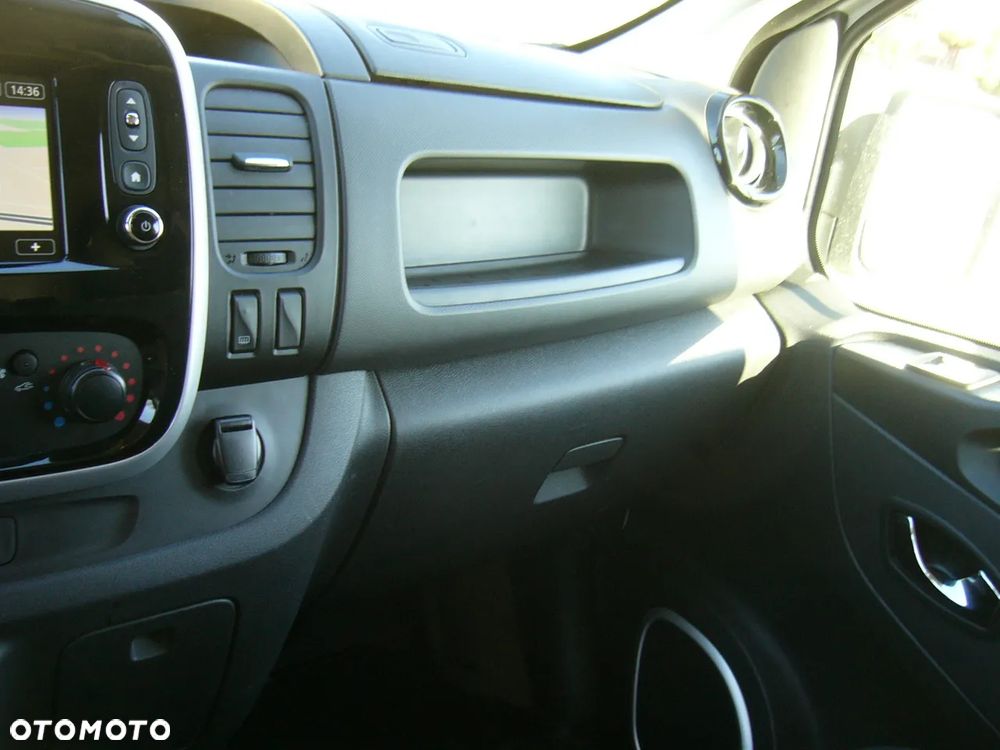 Opel Vivaro Komora chłodnicza VebaBox Panele słoneczne - 24