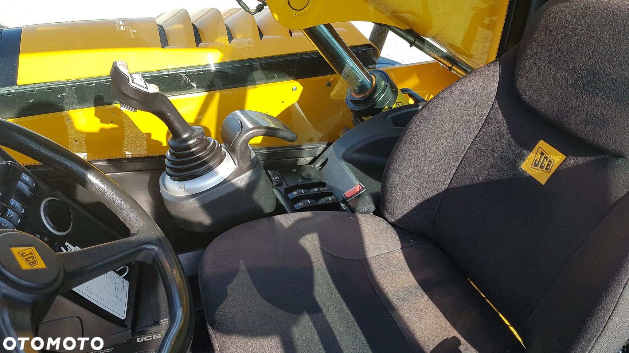 JCB 531-70 Agri Super 2018R - 23