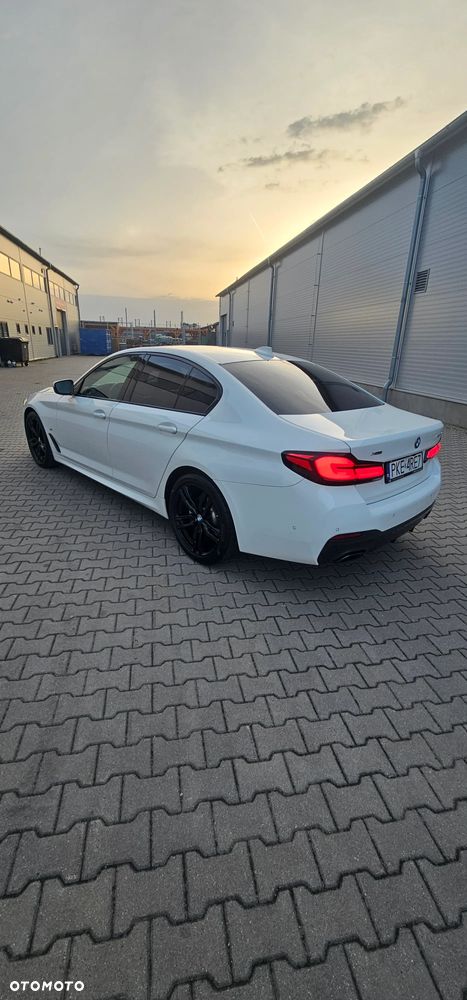BMW Seria 5 520d xDrive Sport Line sport - 11