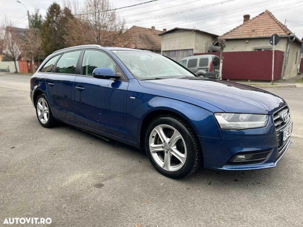 Audi A4 Avant 2.0 TDI DPF quattro S line Sportpaket - 4