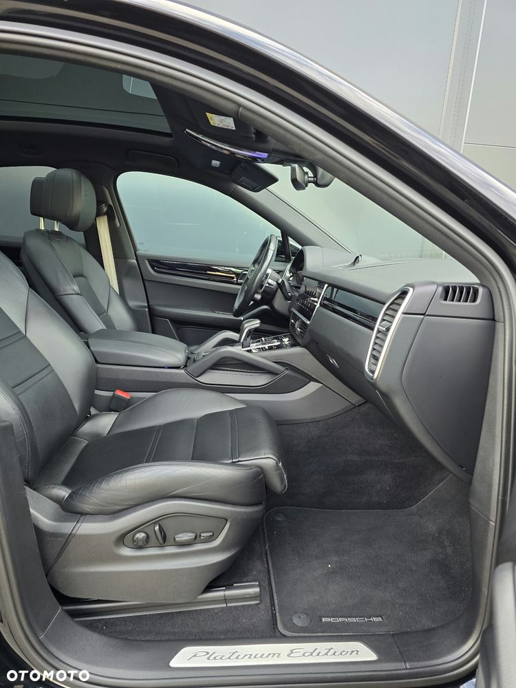 Porsche Cayenne S Tiptronic S Platinum Edition - 17