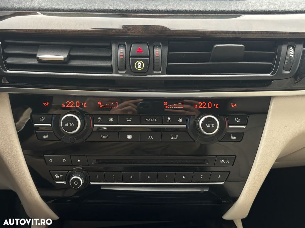 BMW X5 xDrive30d - 16