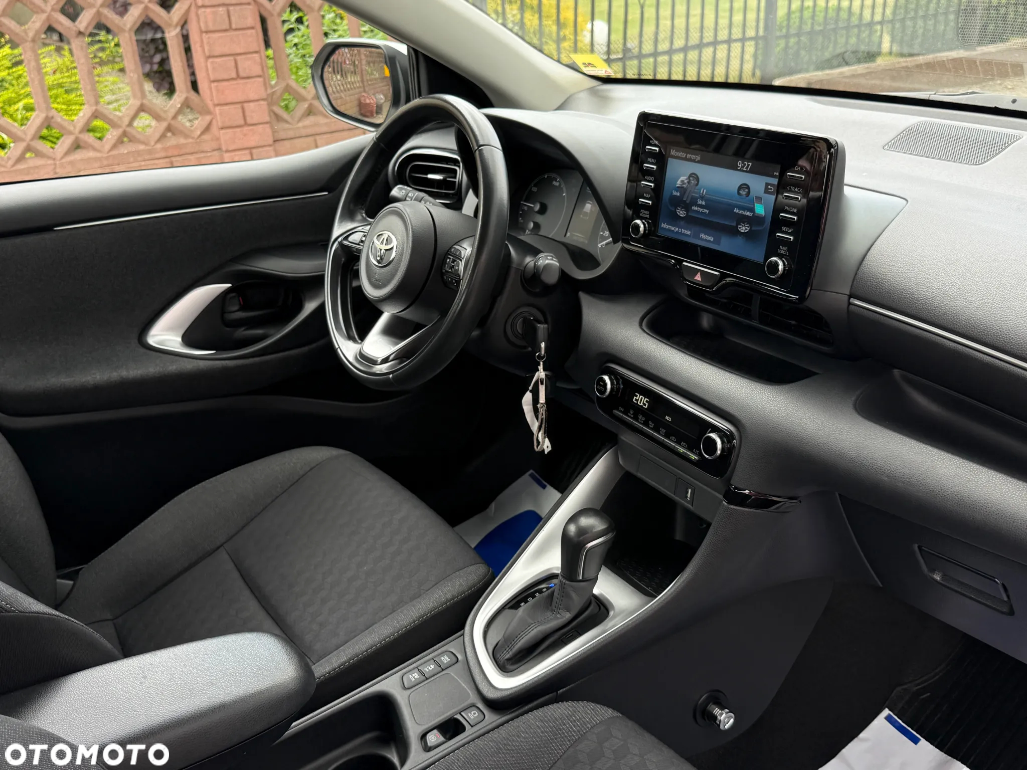 Toyota Yaris Hybrid 1.5 Comfort - 12