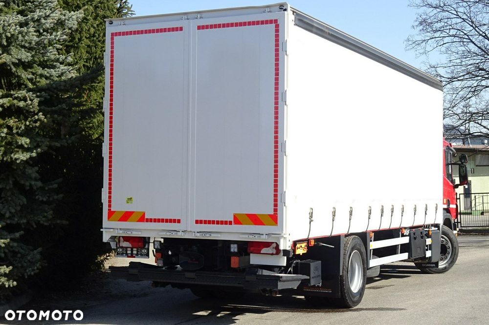 Scania P250 Euro 6 sypialna firanka wys.2.60 winda poduszki sprowadzony - 33