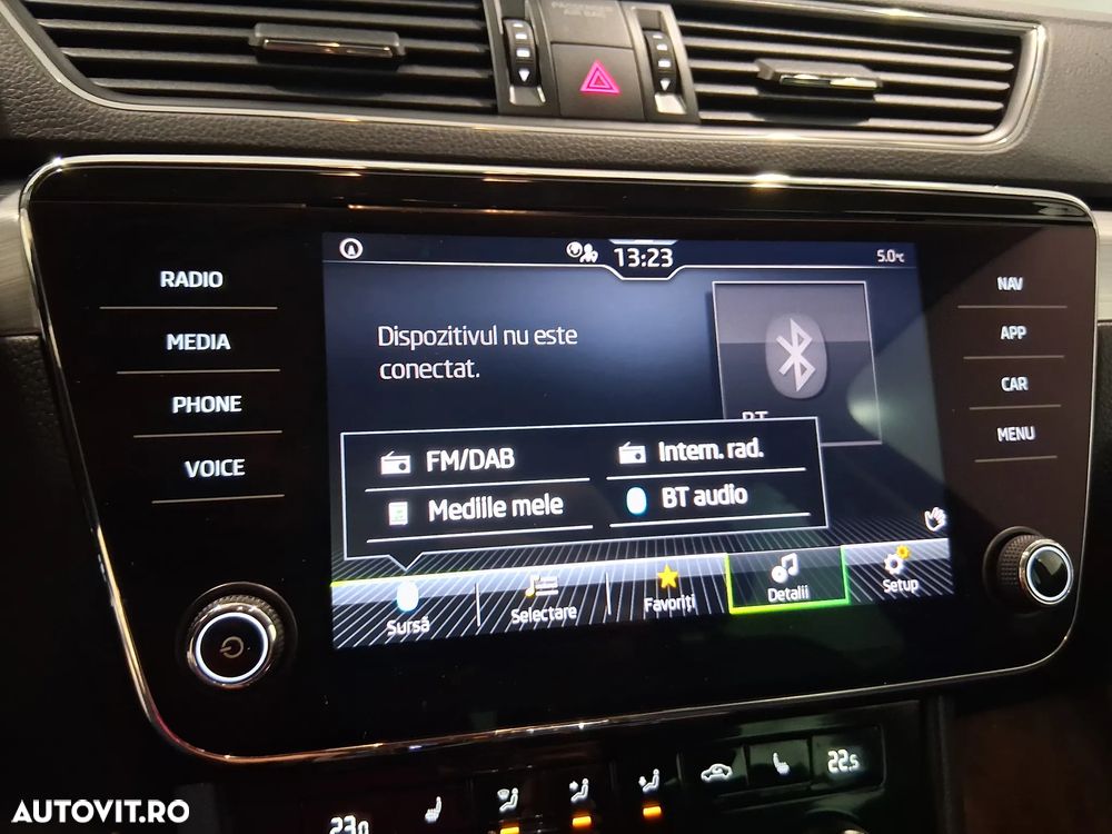 Skoda Superb 2.0 TDI DSG Ambition - 23