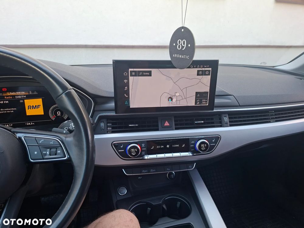Audi A4 Avant 35 TDI S tronic - 24