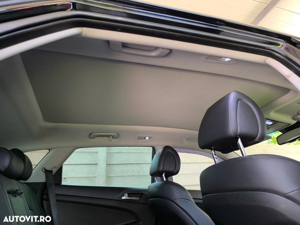 Hyundai Tucson 2.0 CRDI 4WD Automatik Premium - 4