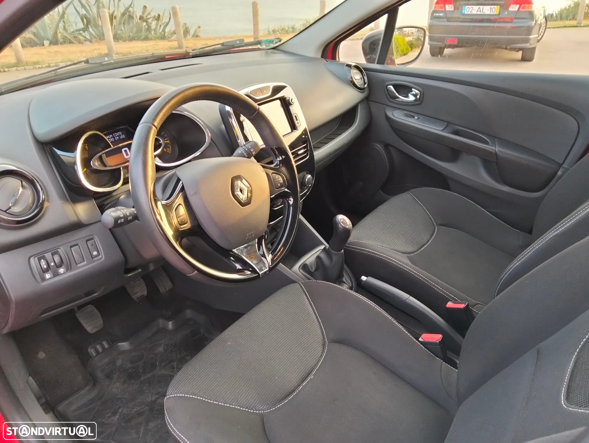 Renault Clio (Energy) TCe 90 Start & Stop LIMITED - 16