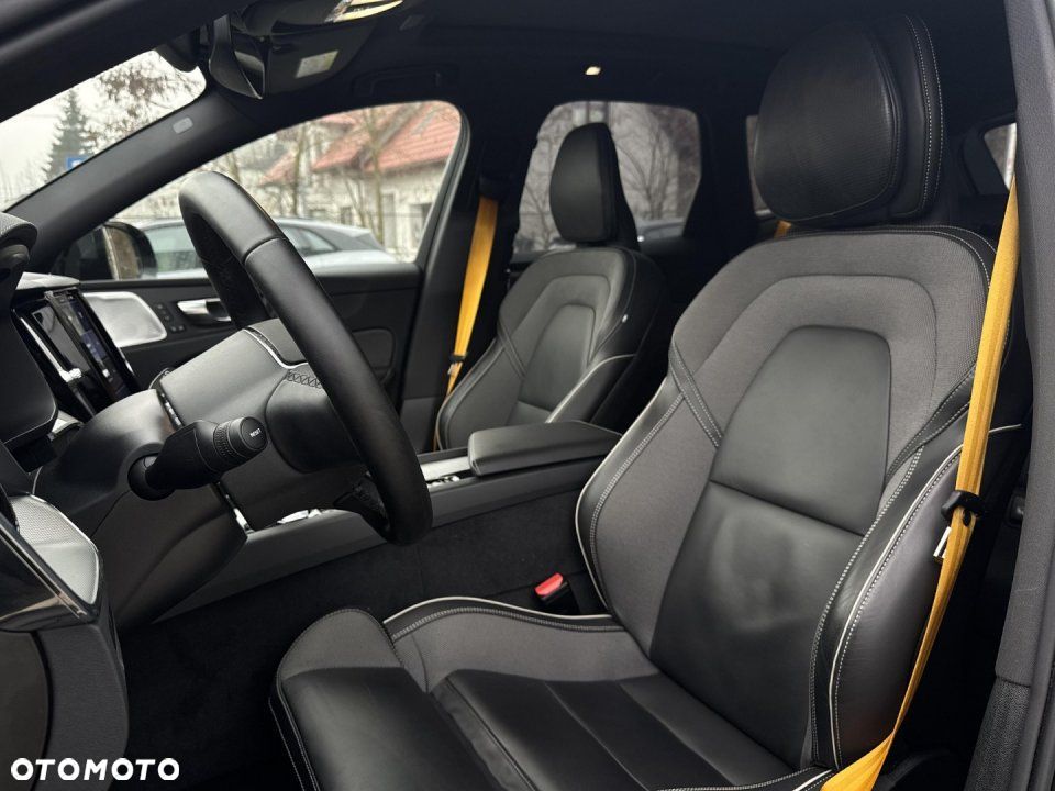 Volvo XC 60 - 18