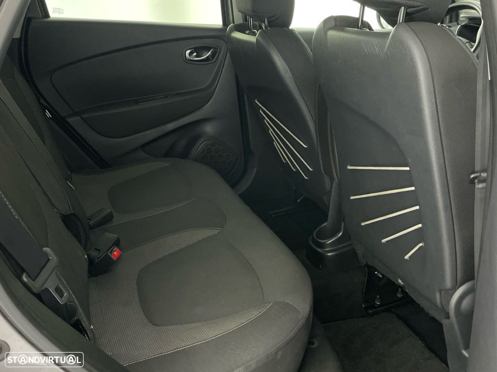 Renault Captur 1.5 dCi Exclusive - 24