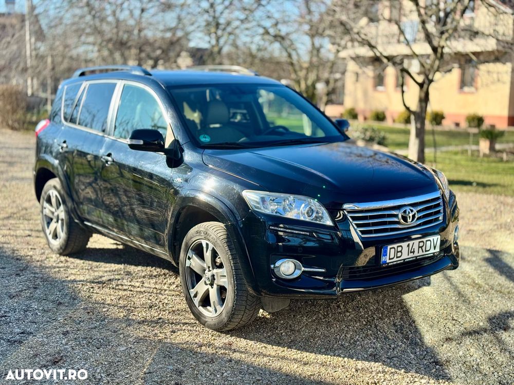 Toyota RAV4 2.2L D-CAT M/T Luxury - 3