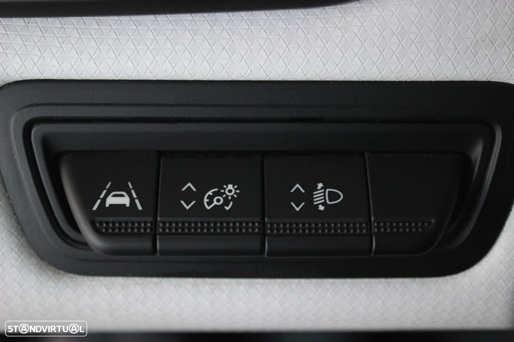 Renault Clio 1.5 Blue dCi Evolution - 12