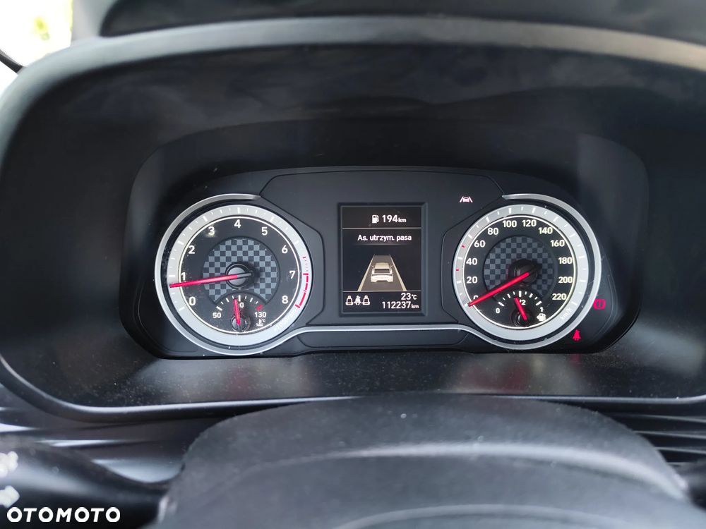 Hyundai i20 1.2 Pure - 12