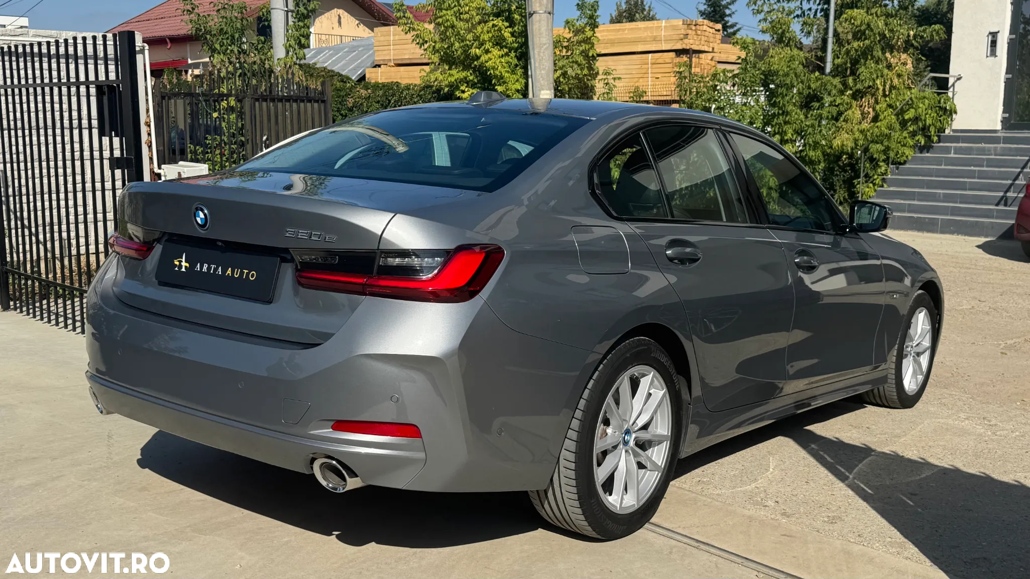 BMW Seria 3 318i AT - 8