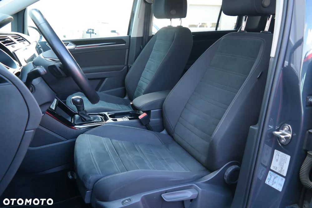 Volkswagen Touran 2.0 TDI BMT Highline DSG - 10