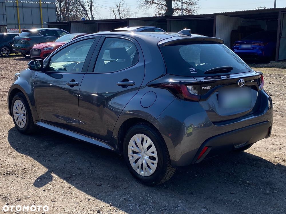 Toyota Yaris 1.5 Active - 13