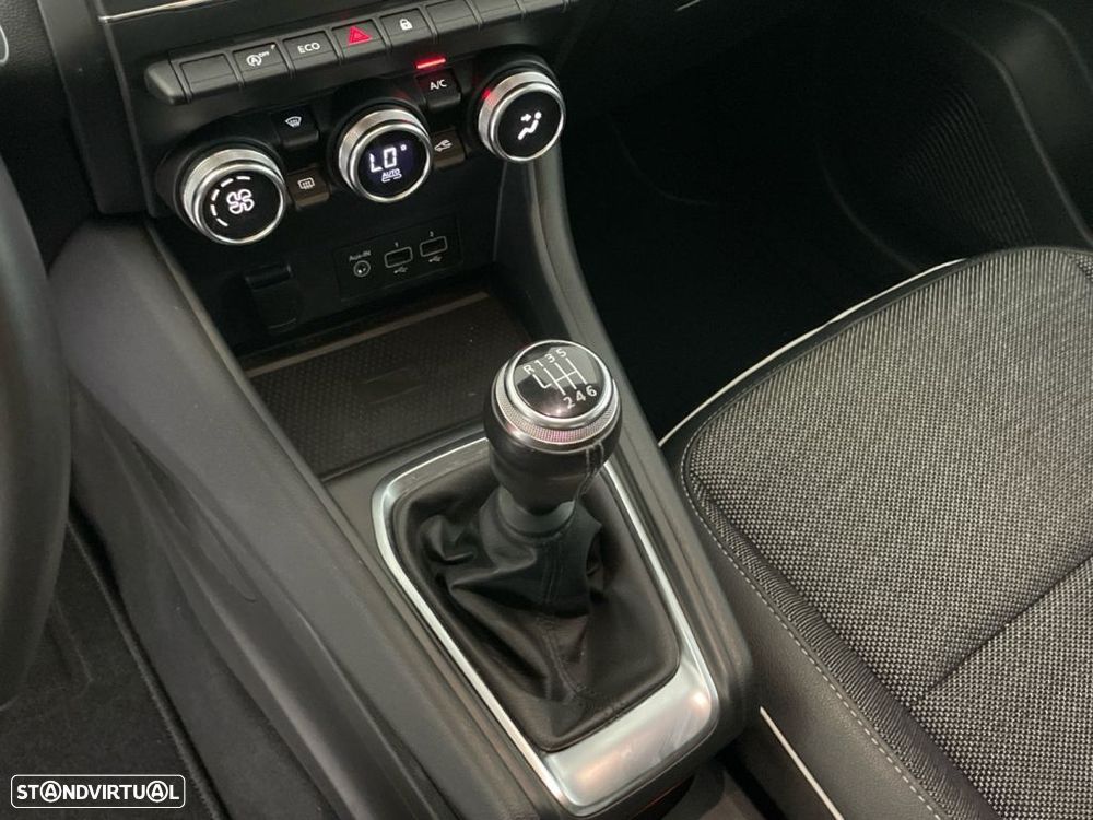 Renault Captur 1.5 dCi Exclusive - 18