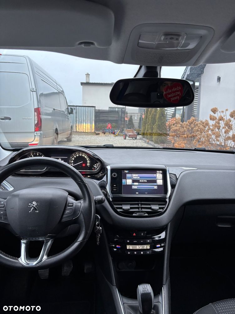Peugeot 208 1.6 BlueHDi Active S&S - 6