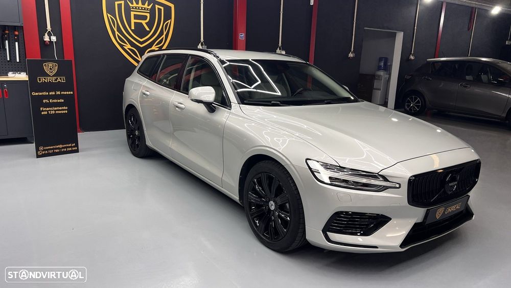 Volvo V60 2.0 T8 AWD TE Inscription Expression — fotografia 11