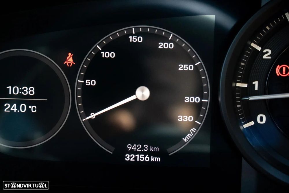 Porsche 911 (992) - 24