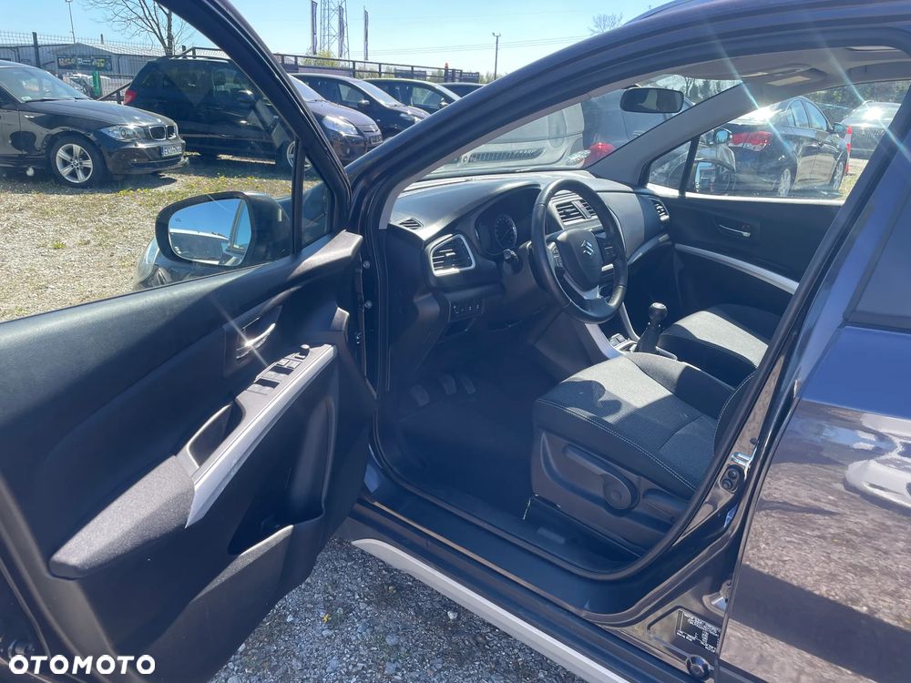 Suzuki SX4 S-Cross 1.6 XLED - 10
