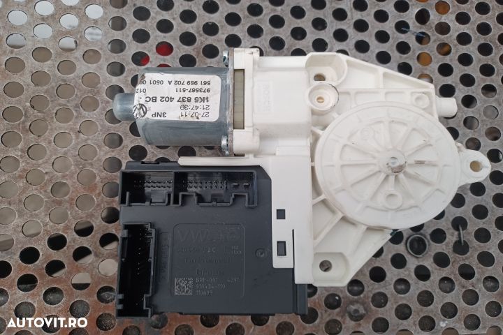 Motoras macara geam fata dreapta 1K5837402BC 3C0959792C Volkswagen VW - 4