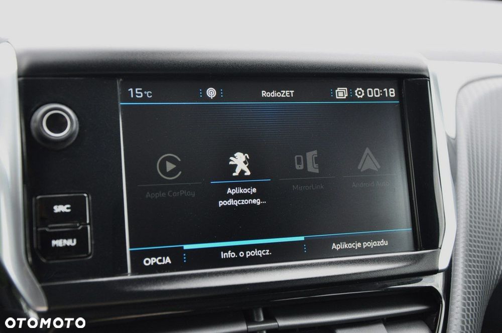 Peugeot 2008 1.2 Pure Tech Style - 22