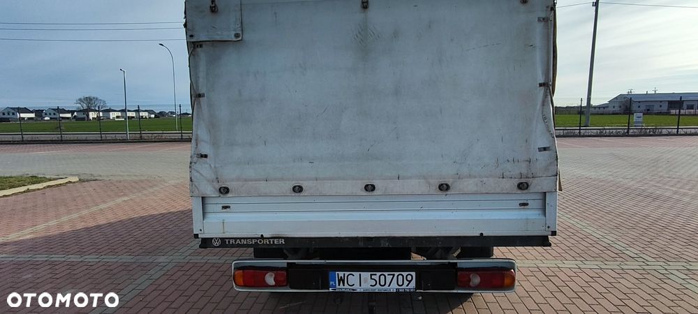 Volkswagen Transporter - 21