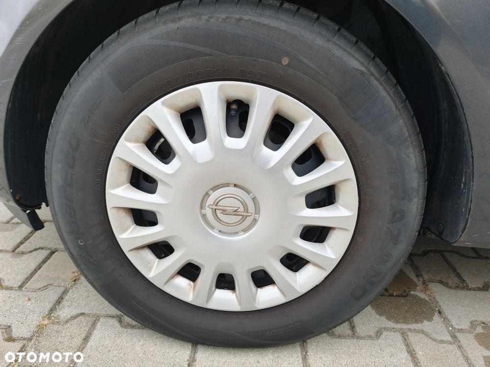 Opel Corsa - 16