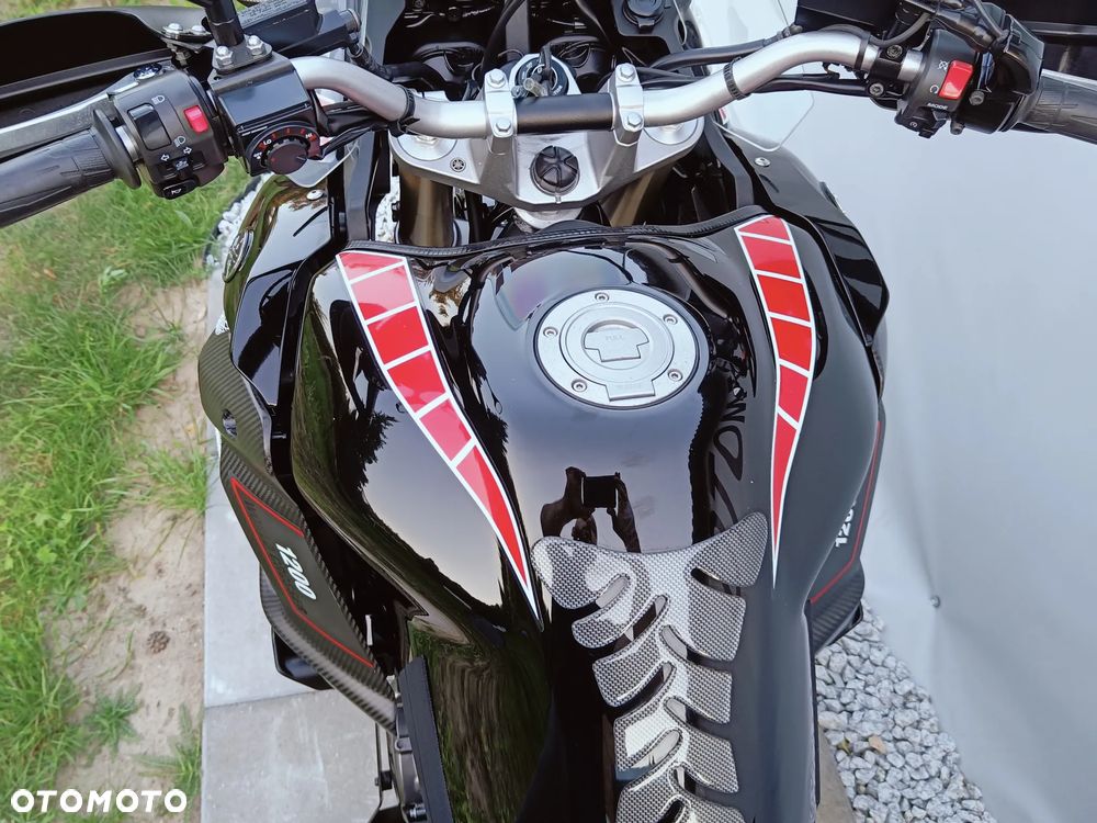 Yamaha Super Tenere - 23