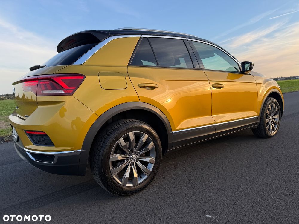 Volkswagen T-Roc - 14