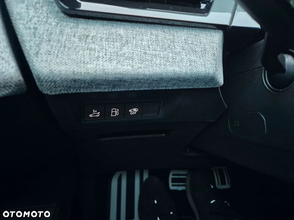 Peugeot 3008 195 e-DSC7 GT EXCLUSIVE - 15