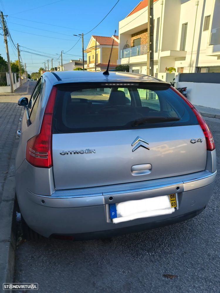 Citroën C4 1.6 HDi Exclusive - 4