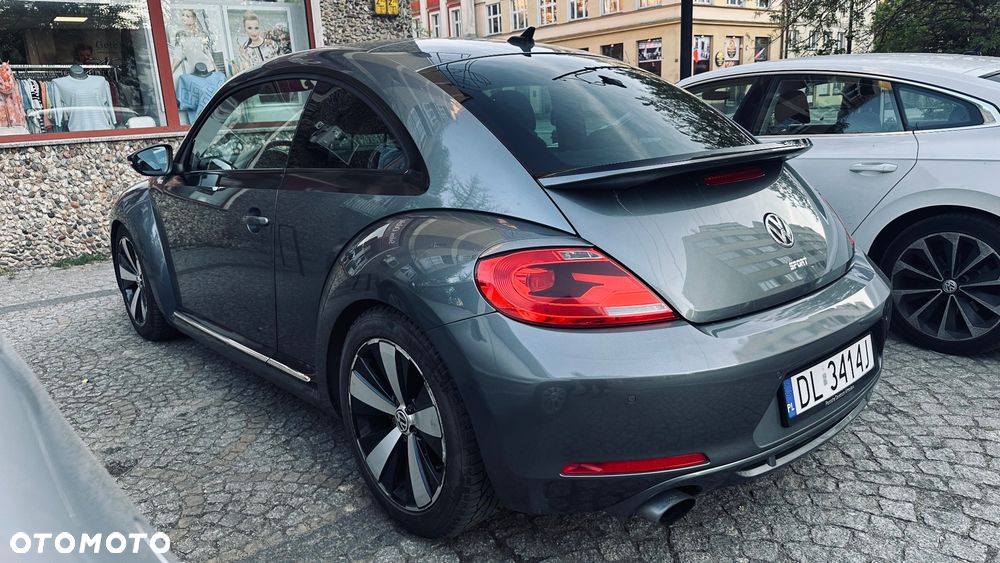 Volkswagen Beetle 2.0 TSI DSG Exclusive Sport - 5