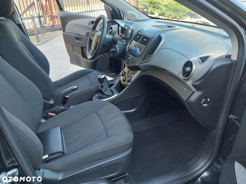 Chevrolet Aveo 1.4 LTZ - 18