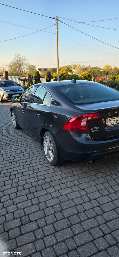 Volvo S60 D3 Geartronic Momentum - 6