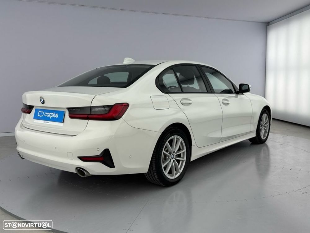 BMW 330 e Auto - 26