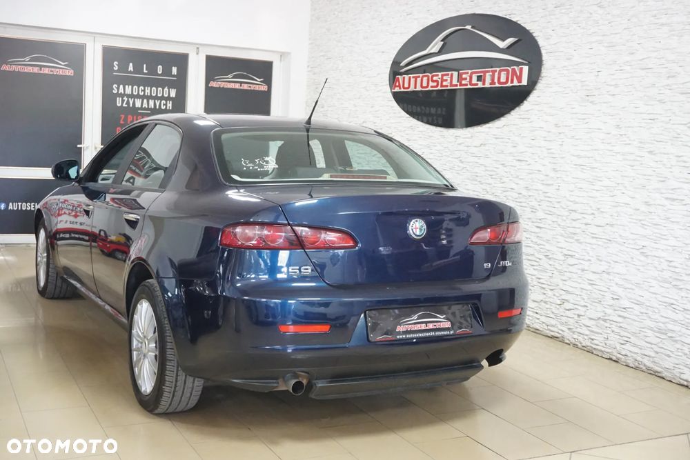 Alfa Romeo 159 1.9 JTDM 16V DPF Distinctive - 6