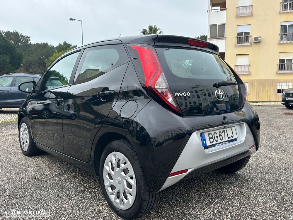 Toyota Aygo 1.0 X-Play+X-Touch - 8